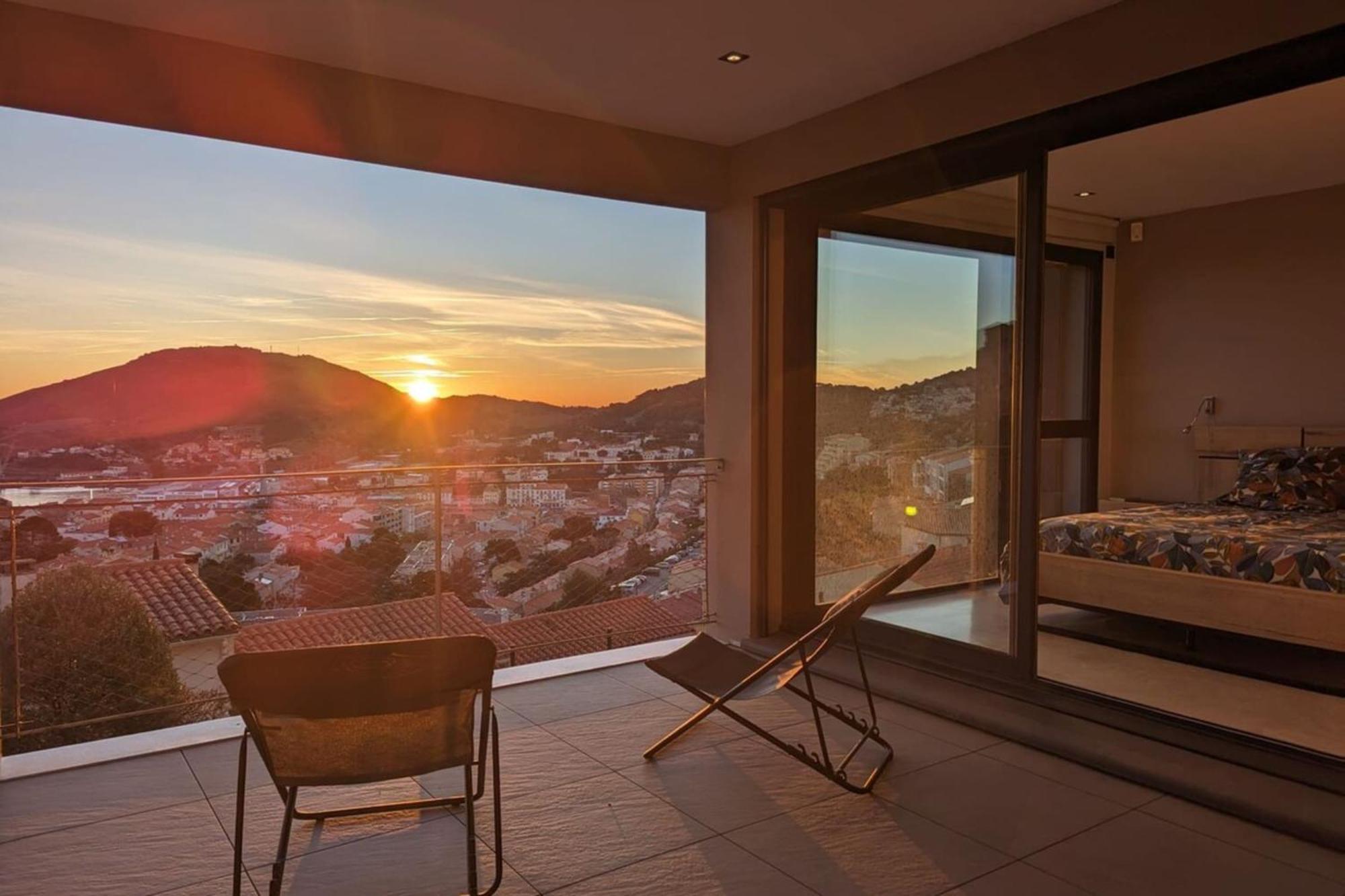Les Mille Et Une Vitres - Villa D'Architecte Port Vendres ภายนอก รูปภาพ