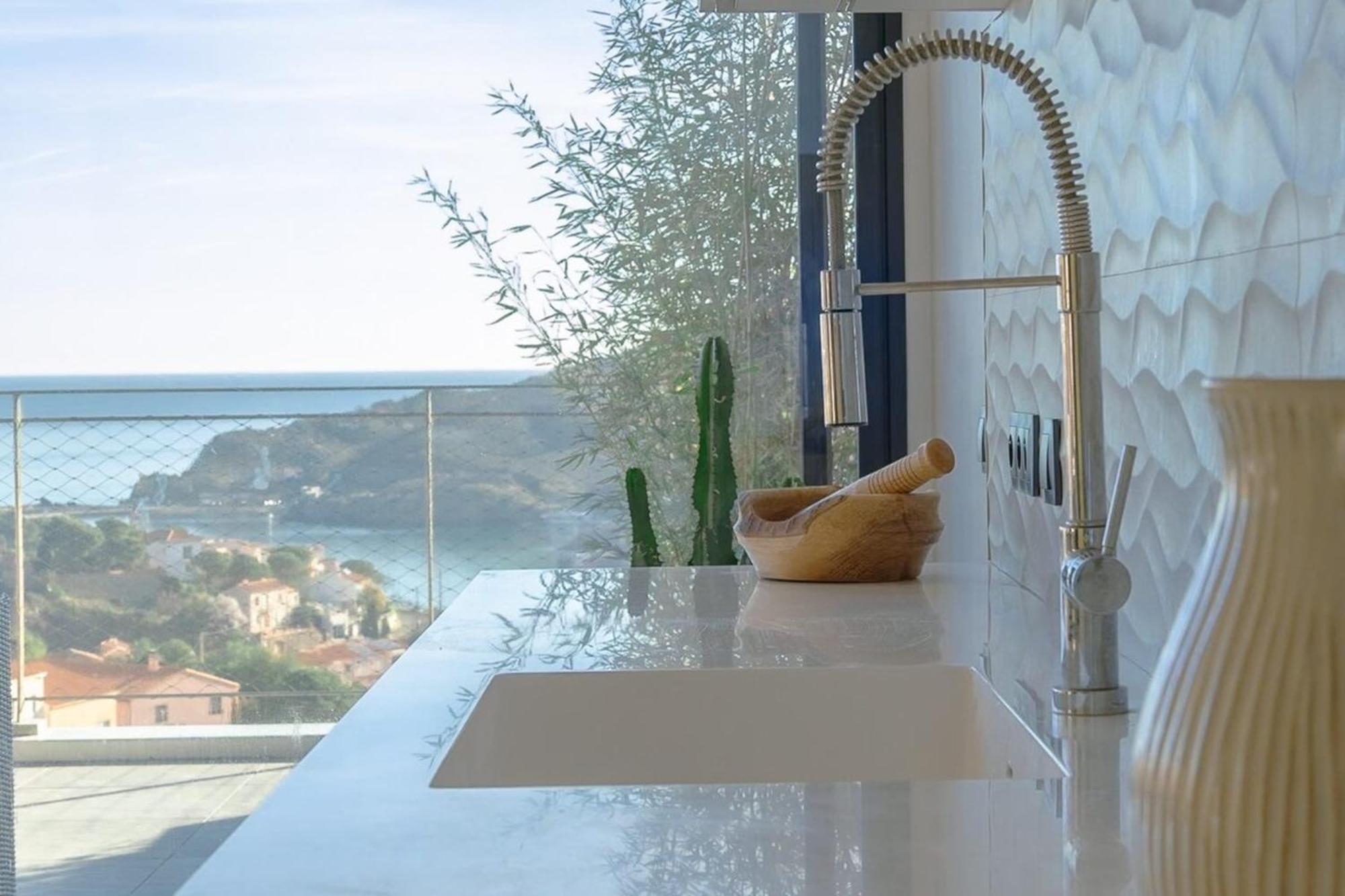 Les Mille Et Une Vitres - Villa D'Architecte Port Vendres ภายนอก รูปภาพ